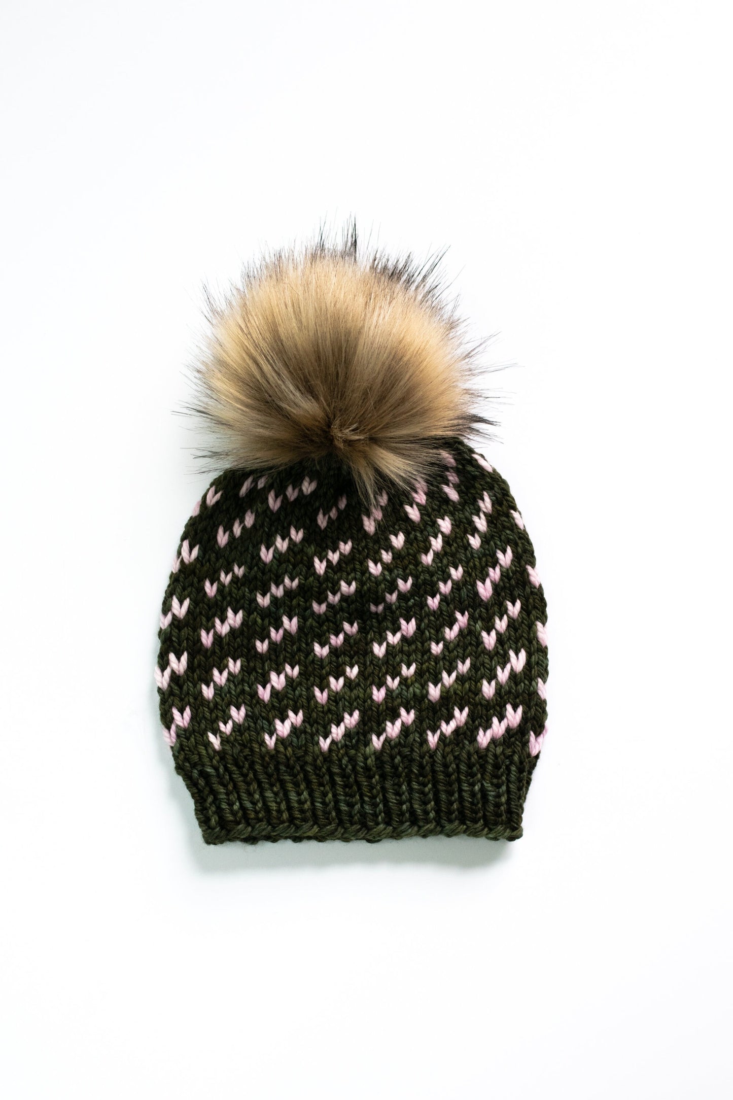 KNITTING PATTERN: Migrations Beanie