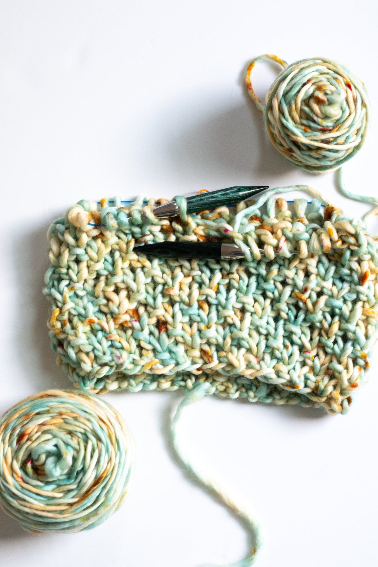 KNITTING PATTERN: Sandbar Pattern Set; Hat, Cowl, and Headband Knitting Pattern, Super Bulky Knitting Pattern, Easy Knitting Pattern