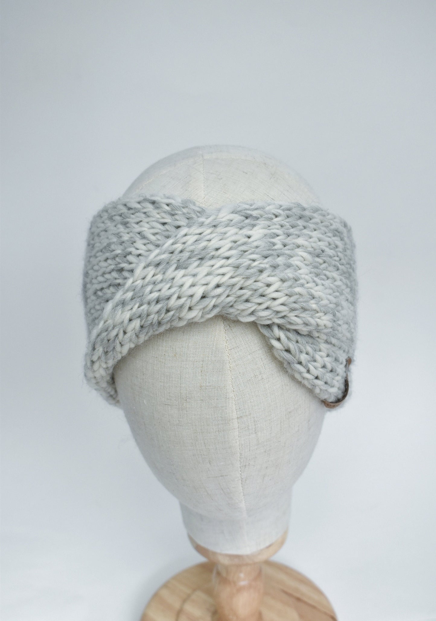Light Gray Peruvian Wool Hand Knit Headband