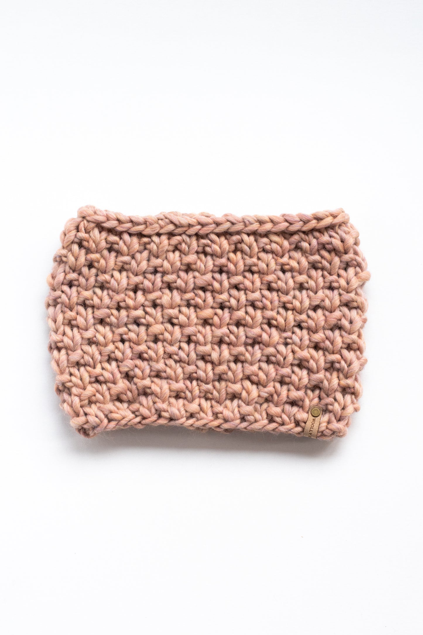 Blush Pink Peruvian Wool Hand Knit Cowl