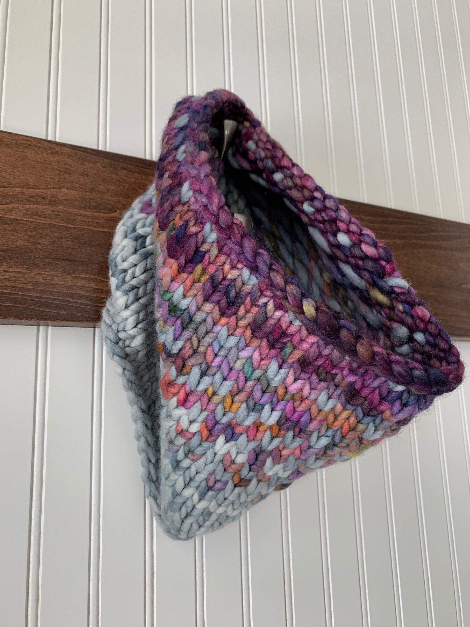 KNITTING PATTERN: Sunrise Cowl | Easy Fair Isle Knit Cowl Pattern | Super Bulky Yarn Scrap Yarn Pattern | Ombre Knitting Pattern