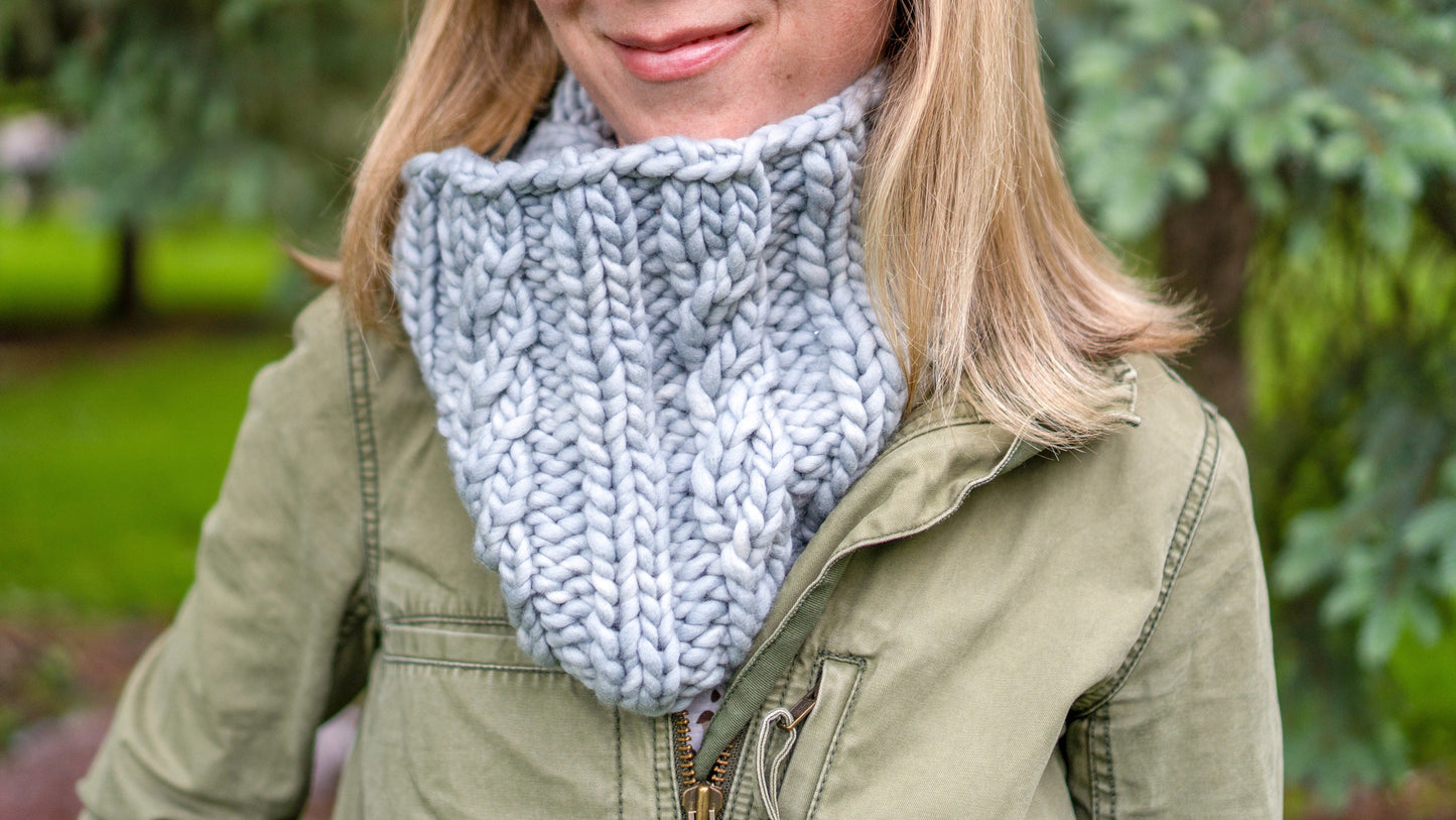 KNITTING PATTERN: Spindrift Cowl | Cable Knit Cowl Pattern | Easy Super Bulky and Bulky Yarn Knitting Pattern