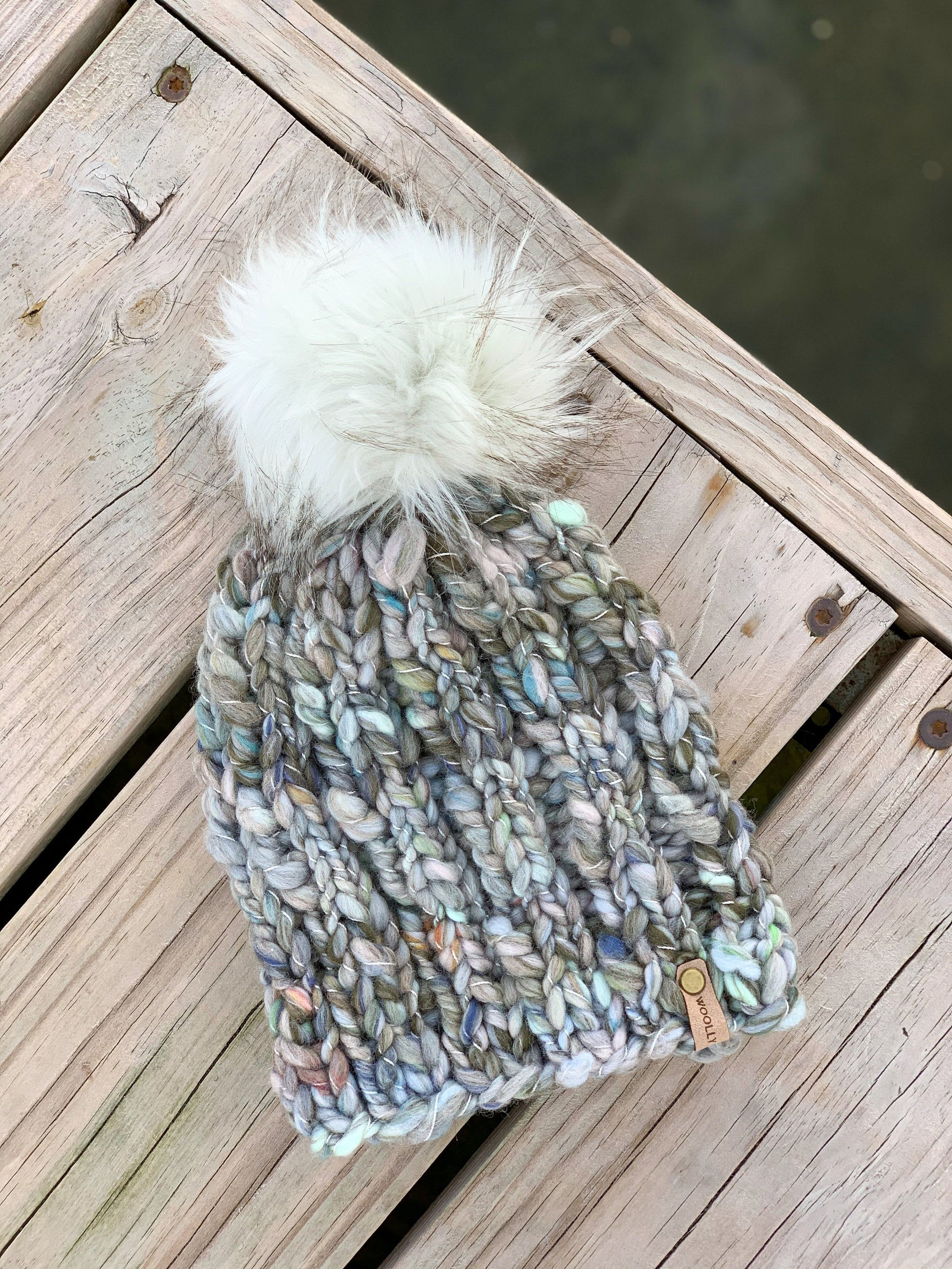 KNITTING PATTERN: Lakeaires Toque | Easy Super Bulky Yarn Hat Knitting Pattern
