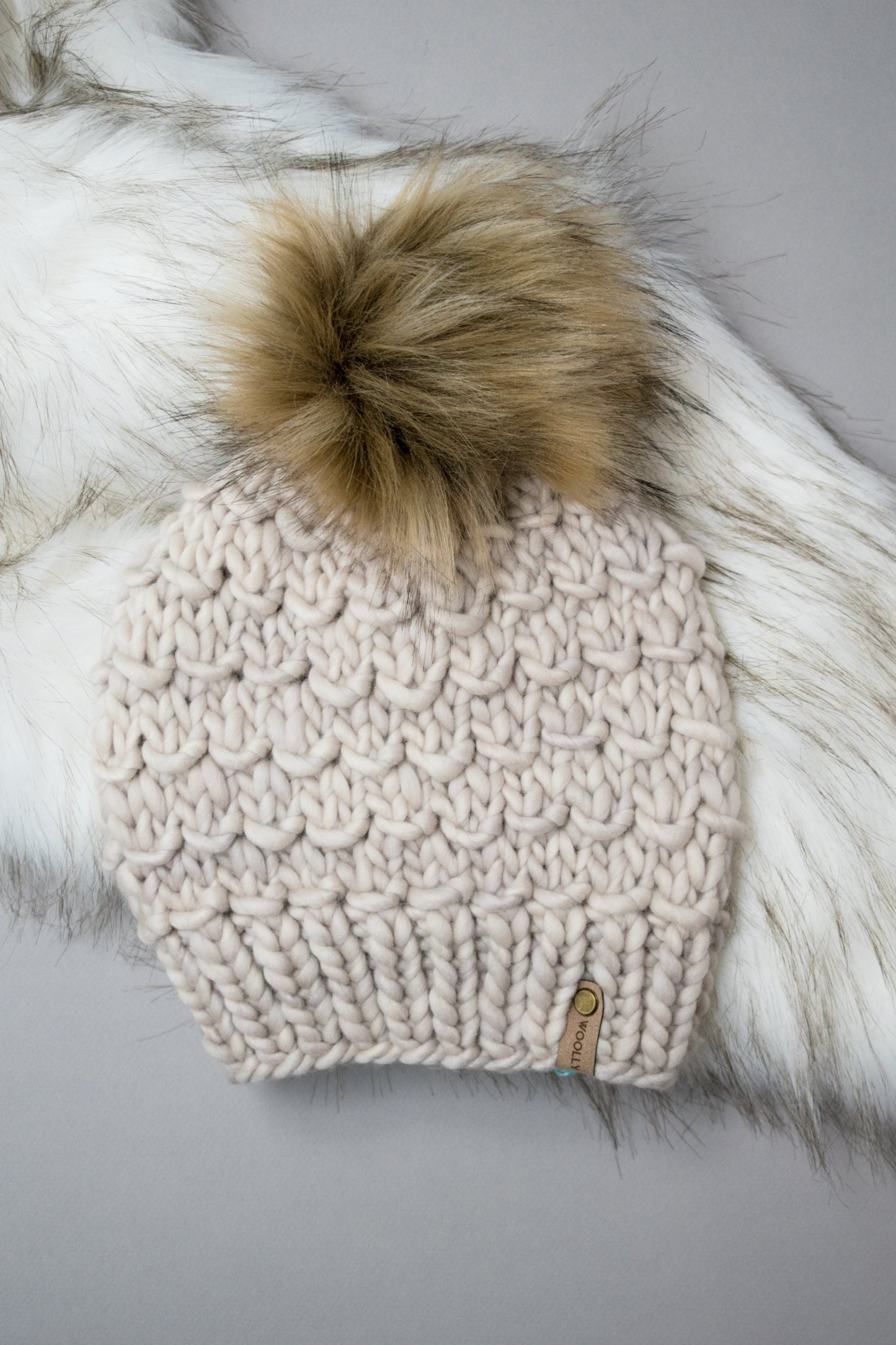 Beige Merino Wool Knit Hat with Faux Fur Pom Pom, Adult Chunky Knit Pom Pom Beanie, Ethically Sourced Wool Hat, Hand Knit Hat