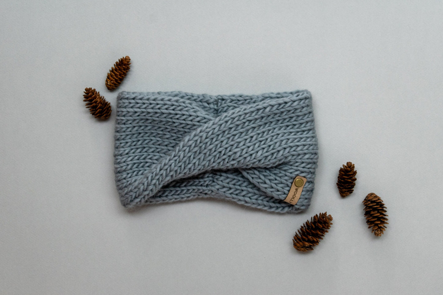 Gray Peruvian Wool Knit Hand Headband