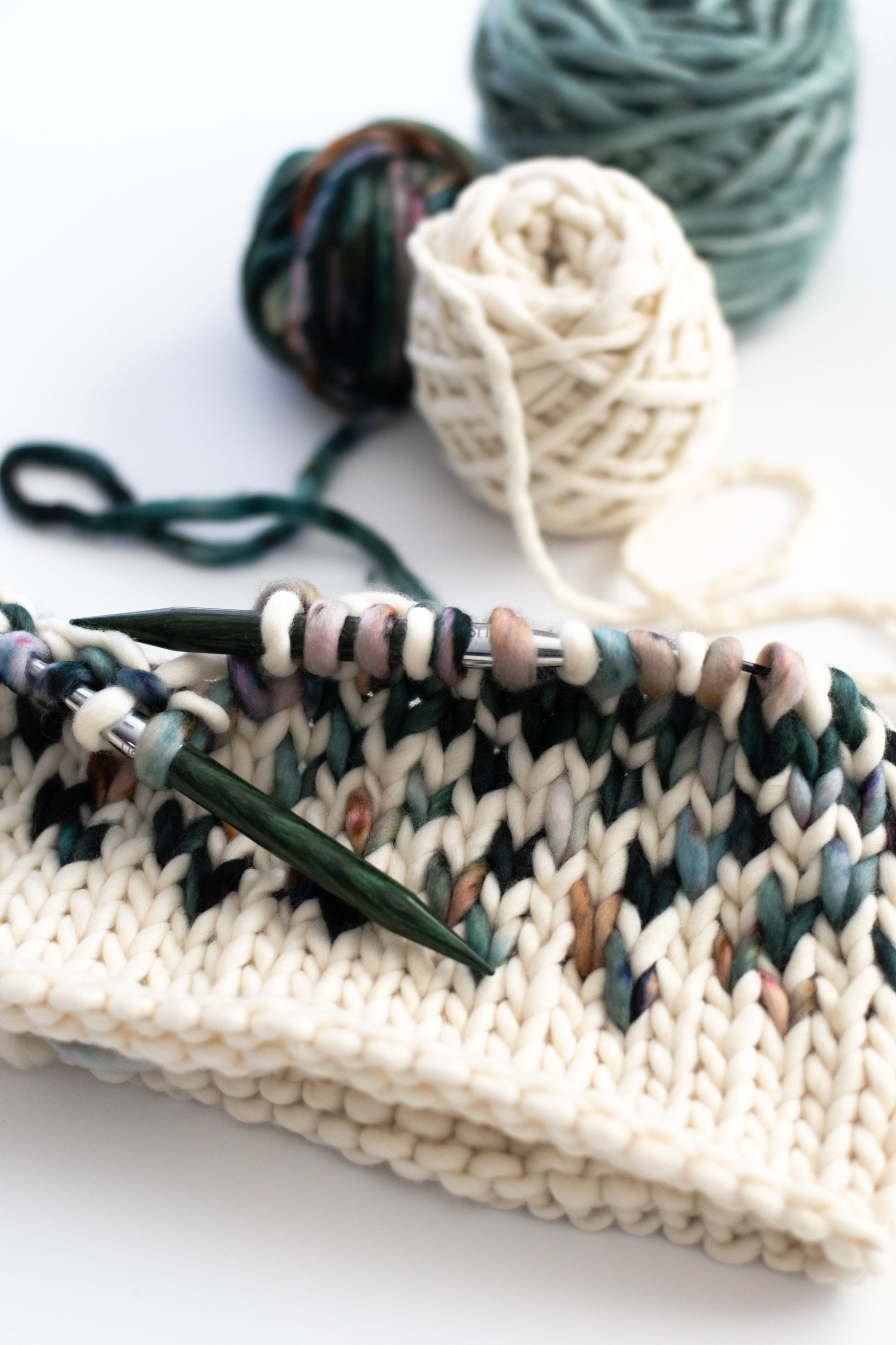 Turquoise and Ivory Merino Wool Fair Isle Hand Knit Cowl