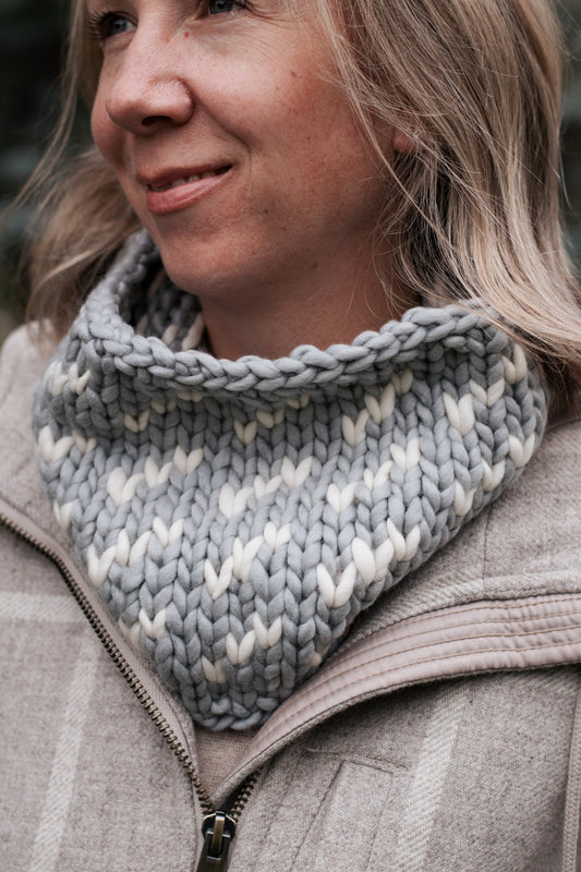 Gray and White Merino Wool Fair Isle Hand Knit Cowl, Luxury Chunky Knit Cowl, Migrations Cowl