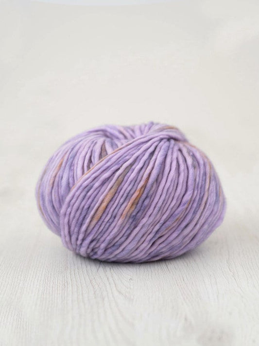 DHG Piuma Saffron Crocus, Bulky Merino Wool Yarn, Purple Merino Wool Yarn
